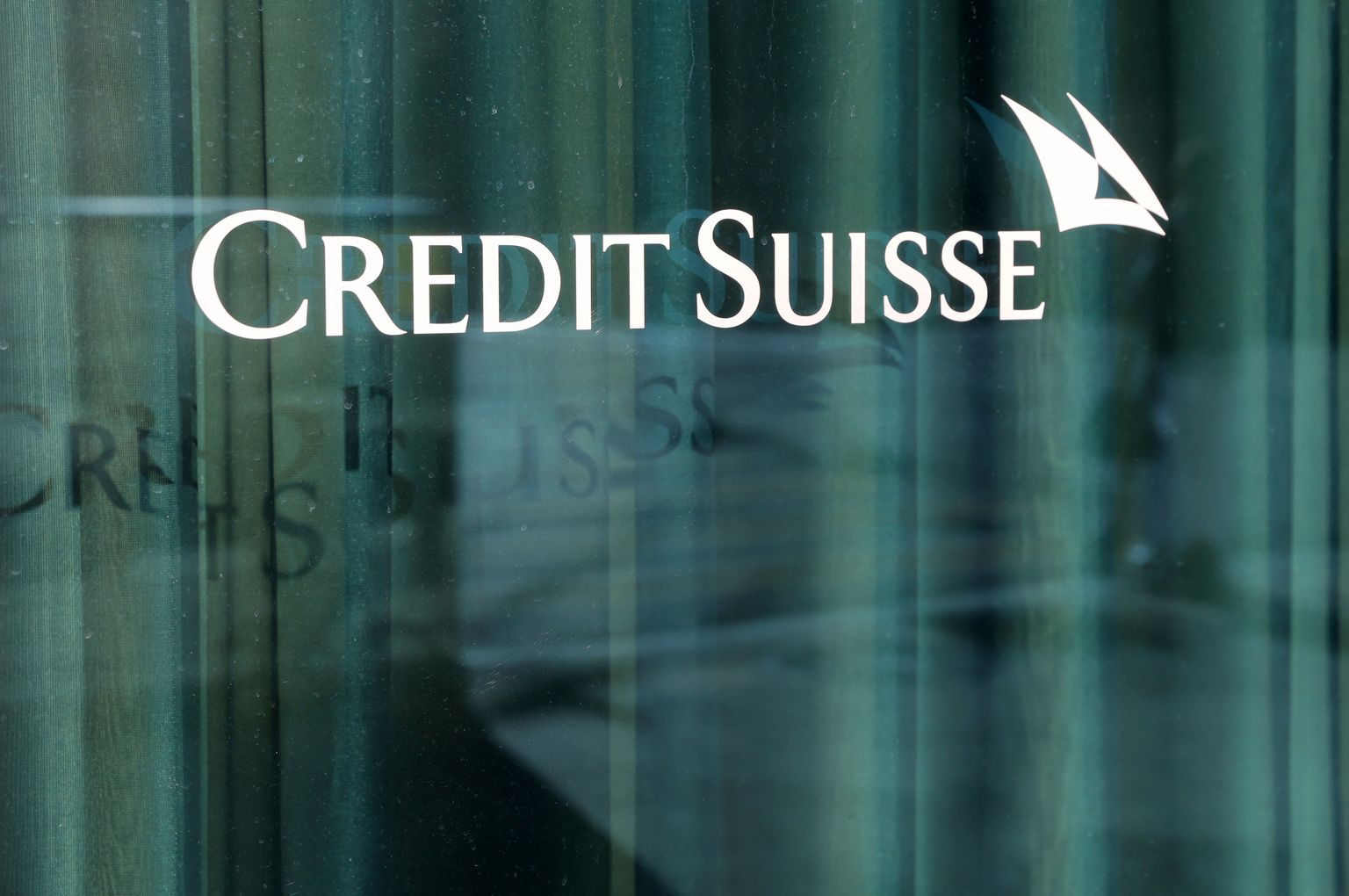 Credit Suisse panga logo.