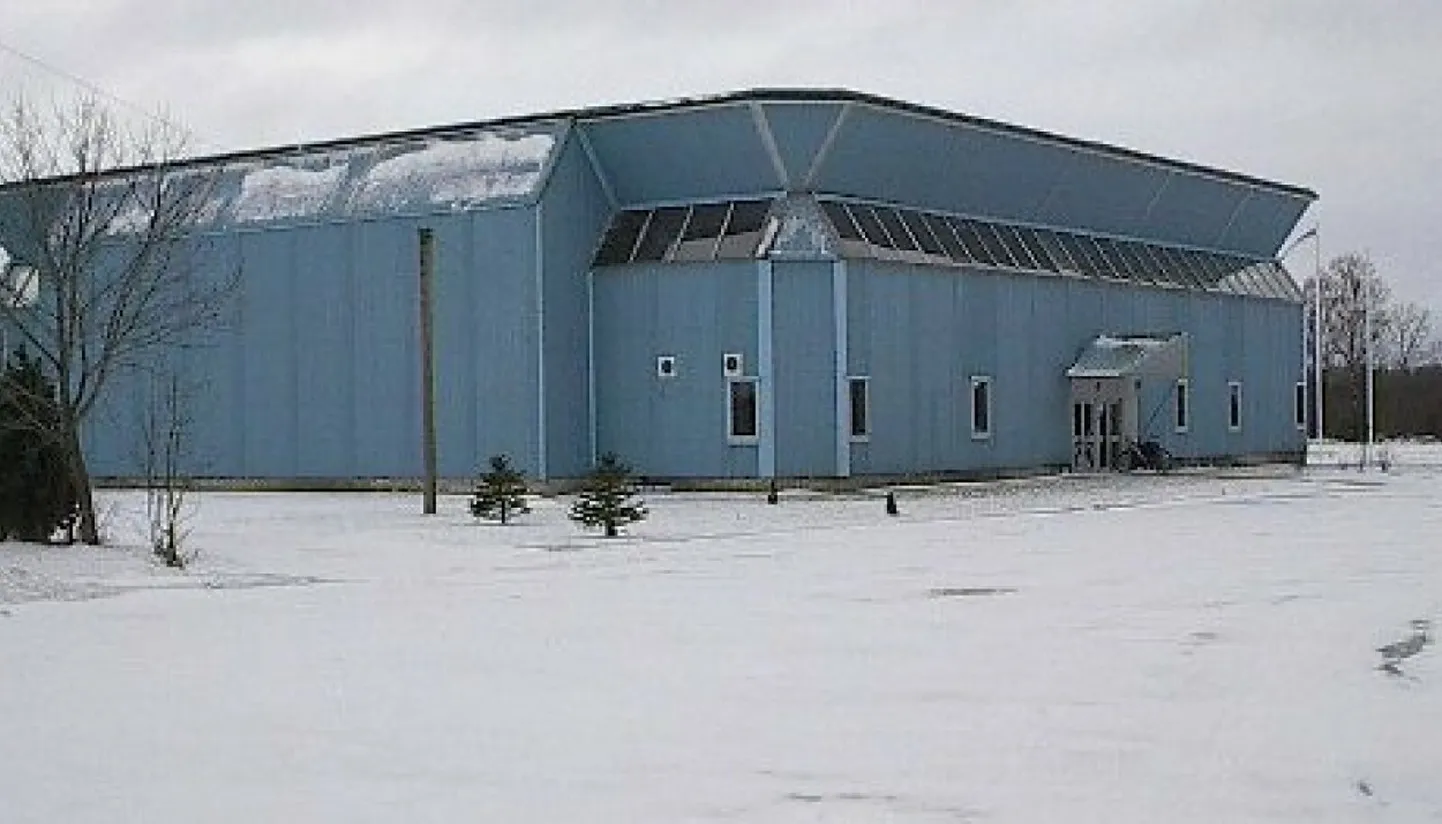 Muhu spordihall Liival