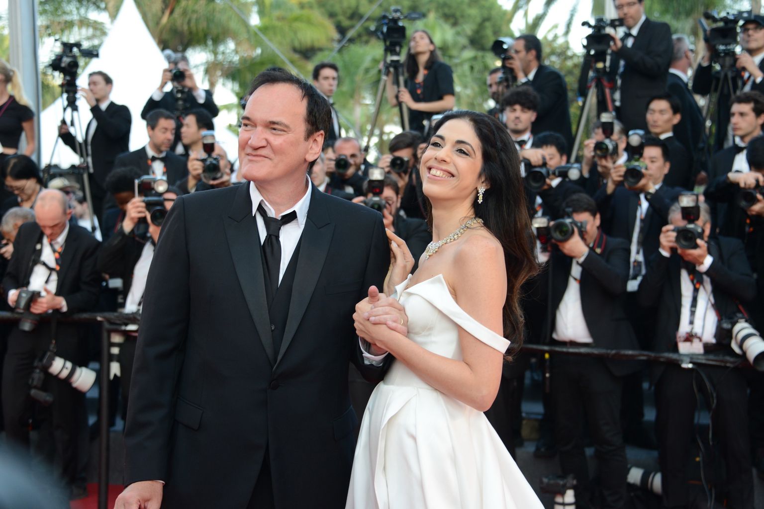 Quentin Tarantino abikaasa Daniella Pickiga 2023. aasta Cannes'i filmifestivalil