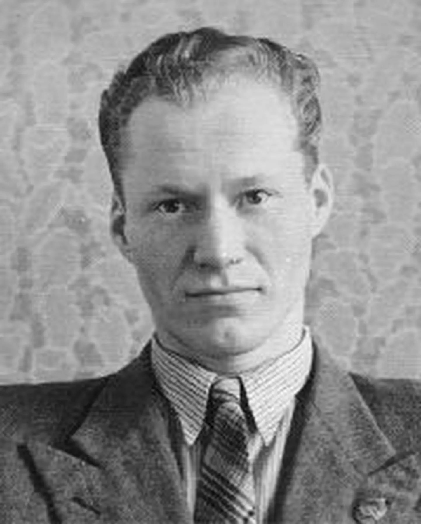Raimund Pundi.