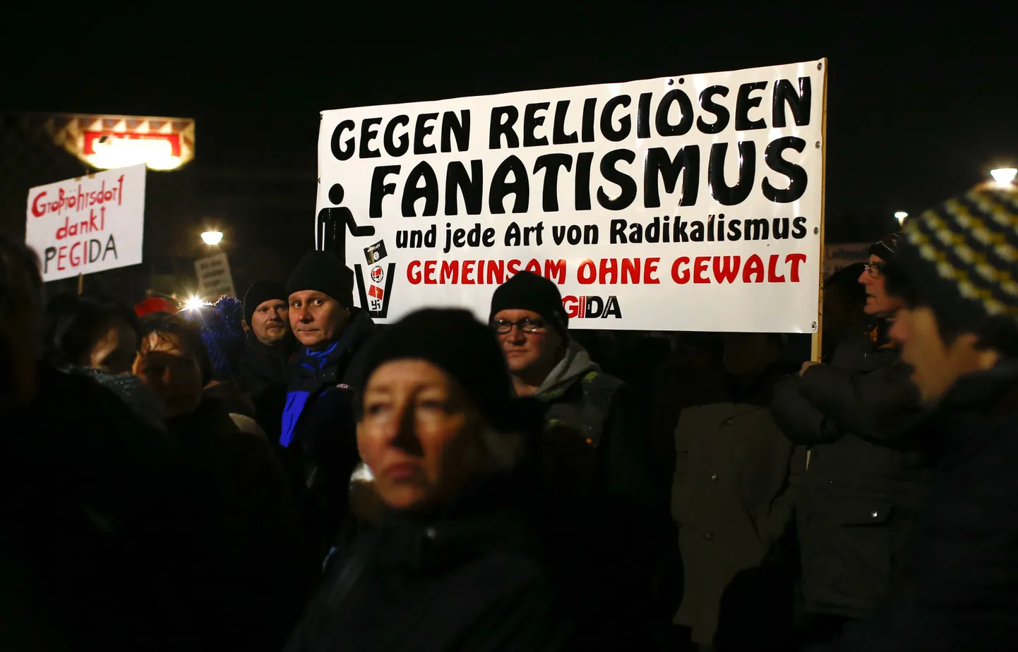 В Европе нарастает движение против религиозного фанатизма.