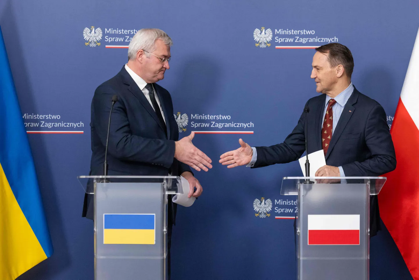 Ukraina välisminister Andri Sõbiha ja tema Poola kolleeg Radosław Sikorski.