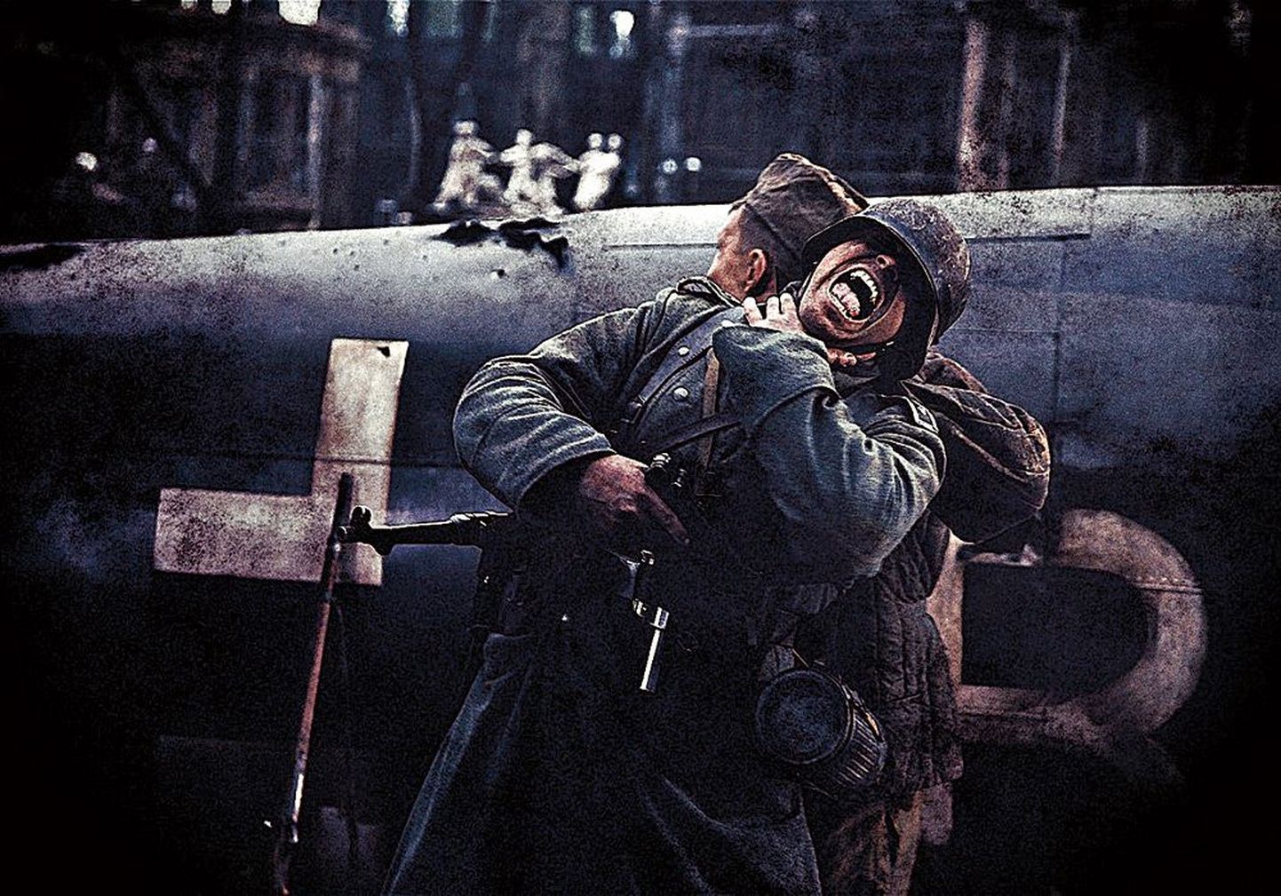 «Сталинград» — фильм еще более далекий от жизни, чем балет, и еще более нелепый, чем американский рестлинг.