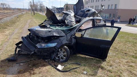 VIDEO ⟩ Smagā avārija Daugavpilī – aculiecinieki un vilciena pasažieri stāsta par notikušo