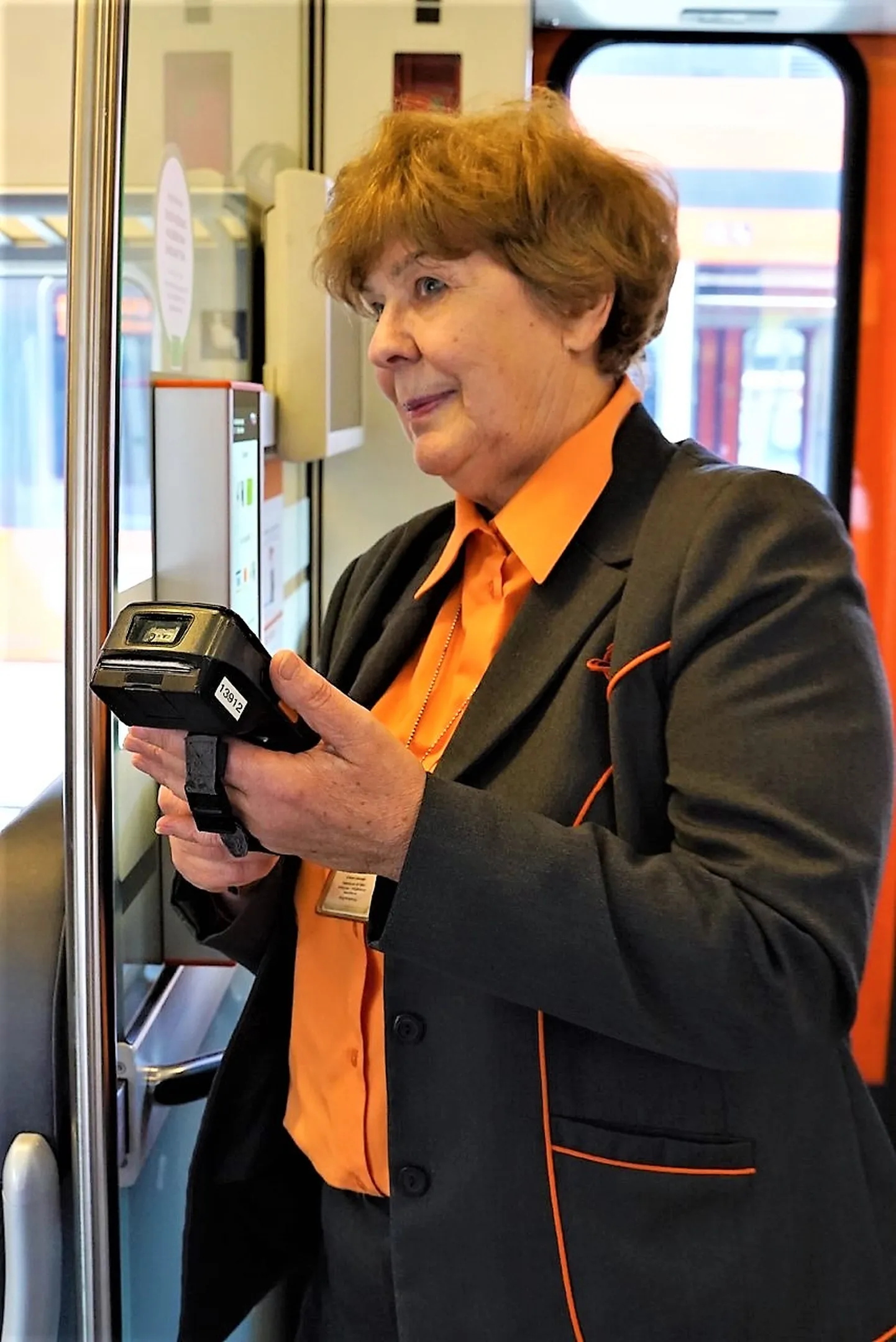 Anne Visk.