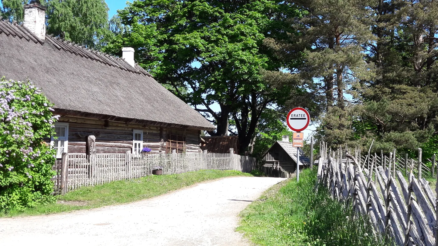 Tänapäevane rannaküla: eratee ja naabrivalve