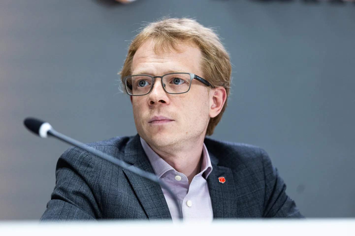 Вице-мэр Таллинна прокомментировал Rus.Postimees афиши с портретами Кобзона и высказывания организатора этих мероприятий, май 2024 года.