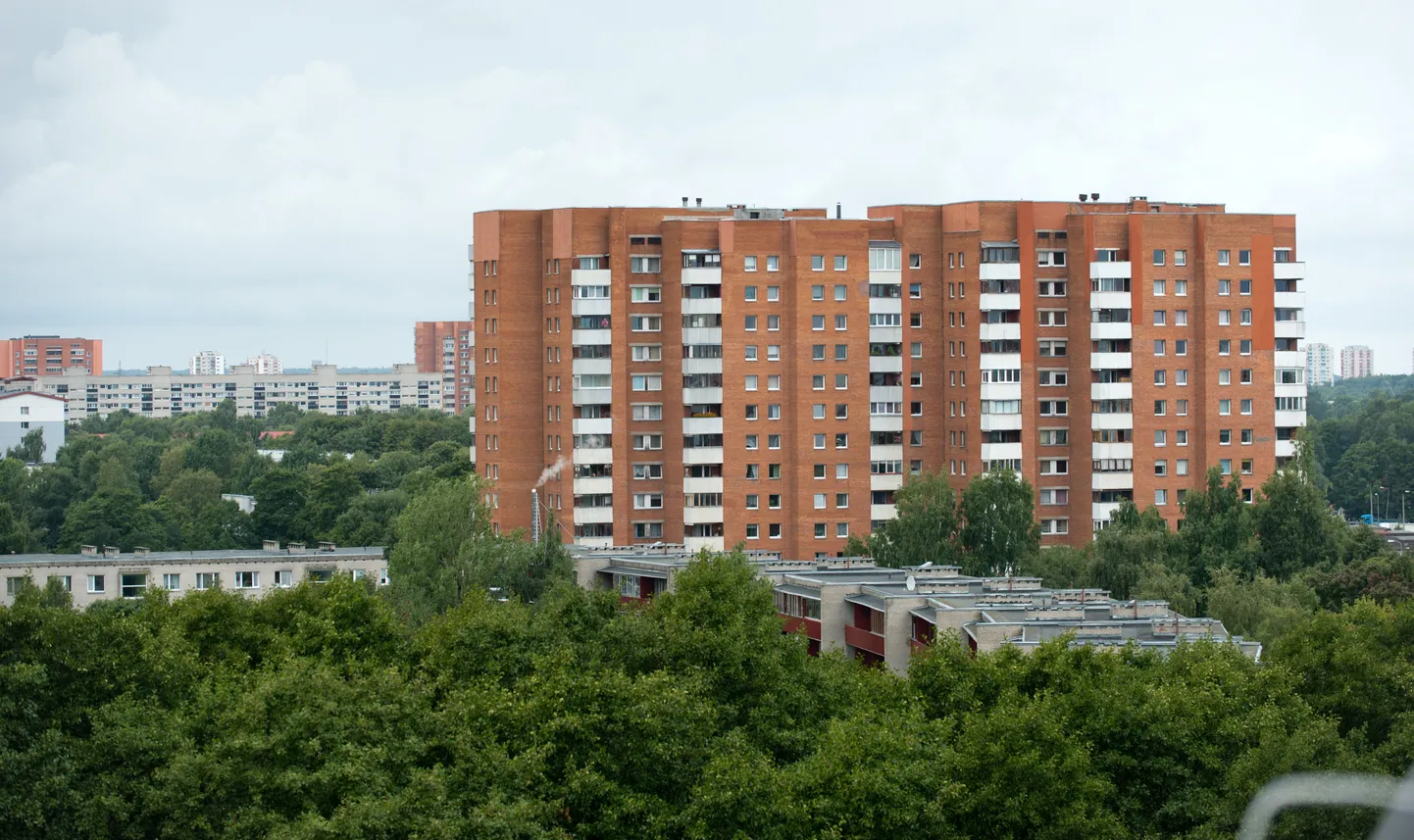 Mustamäel elu käib.
