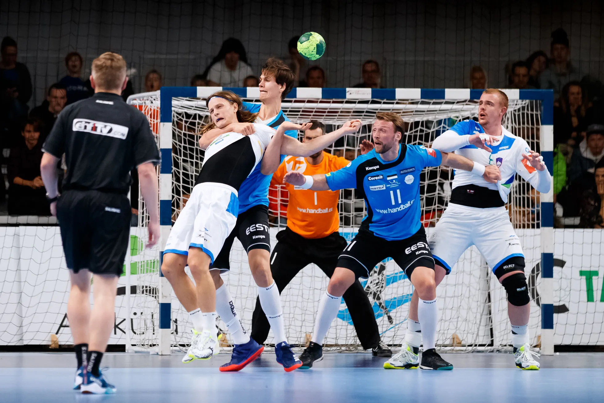 Spordifoto võitja. Karmid võtted2020. aasta EM valikmäng Eesti vs Sloveenia.