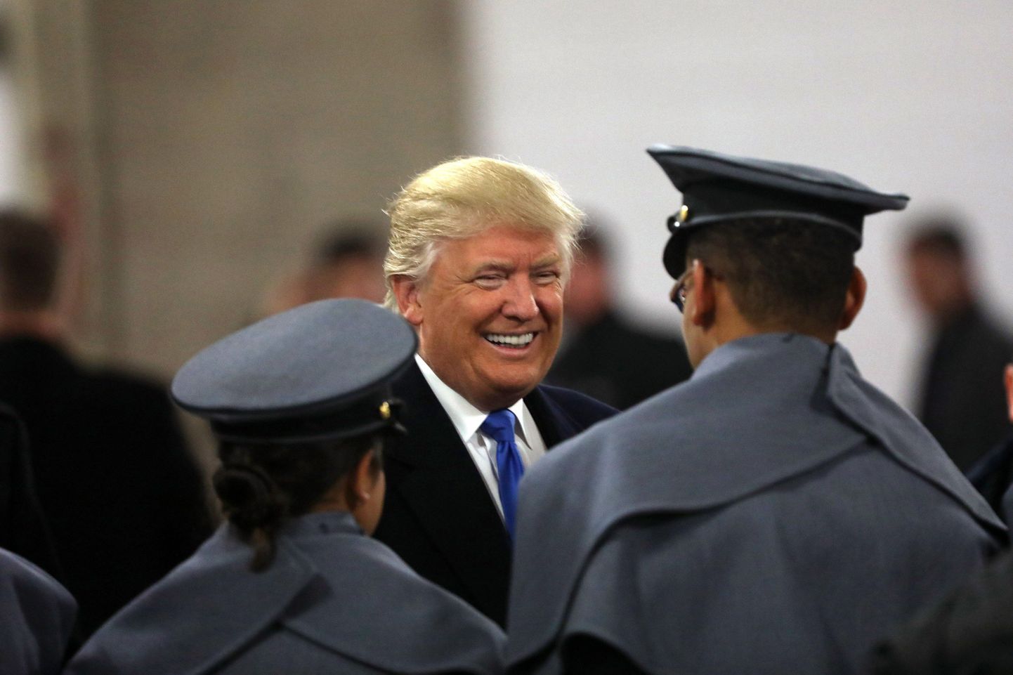 Donald Trump tervitamas Marylandis sõjakooli kadette