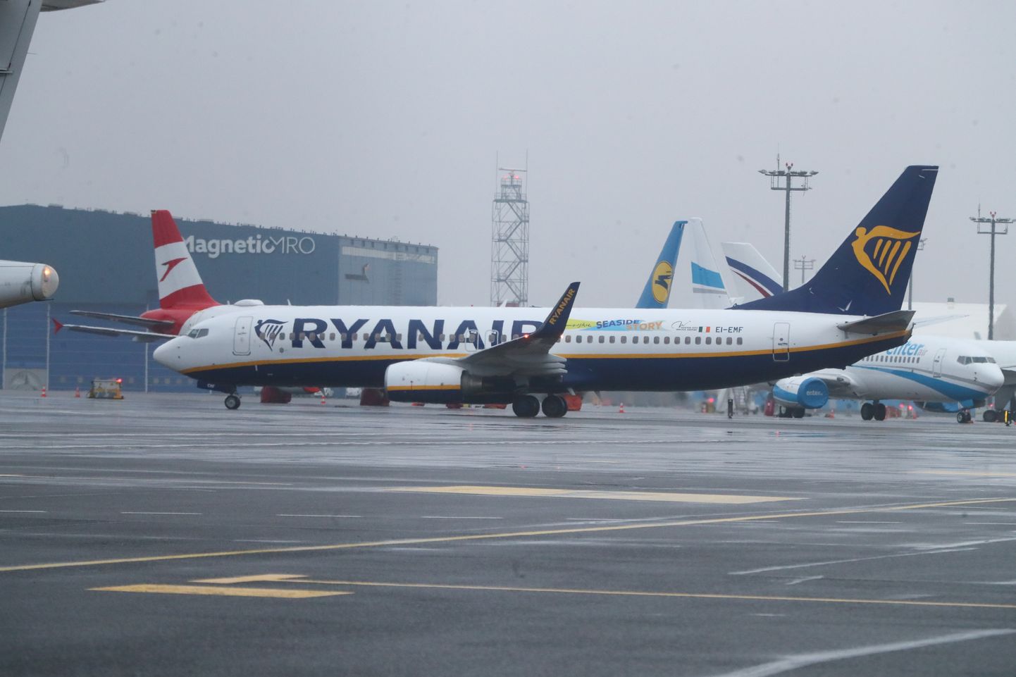 Tallinnas maandunud Ryanairi reisilennuk,