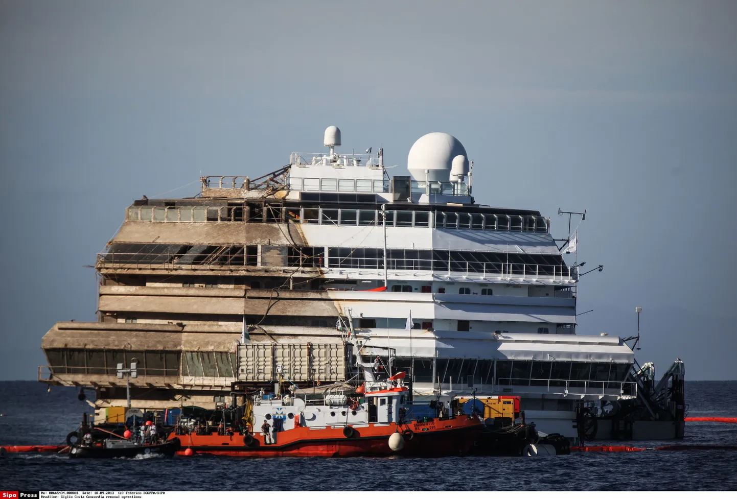 Kruiisilaeva Costa Concordia vrakk.
