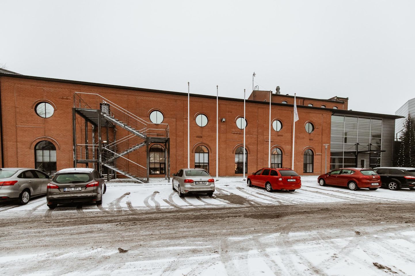Tartu Ülikooli Pärnu Kolledž saab 2021. aastal 25. aastaseks.