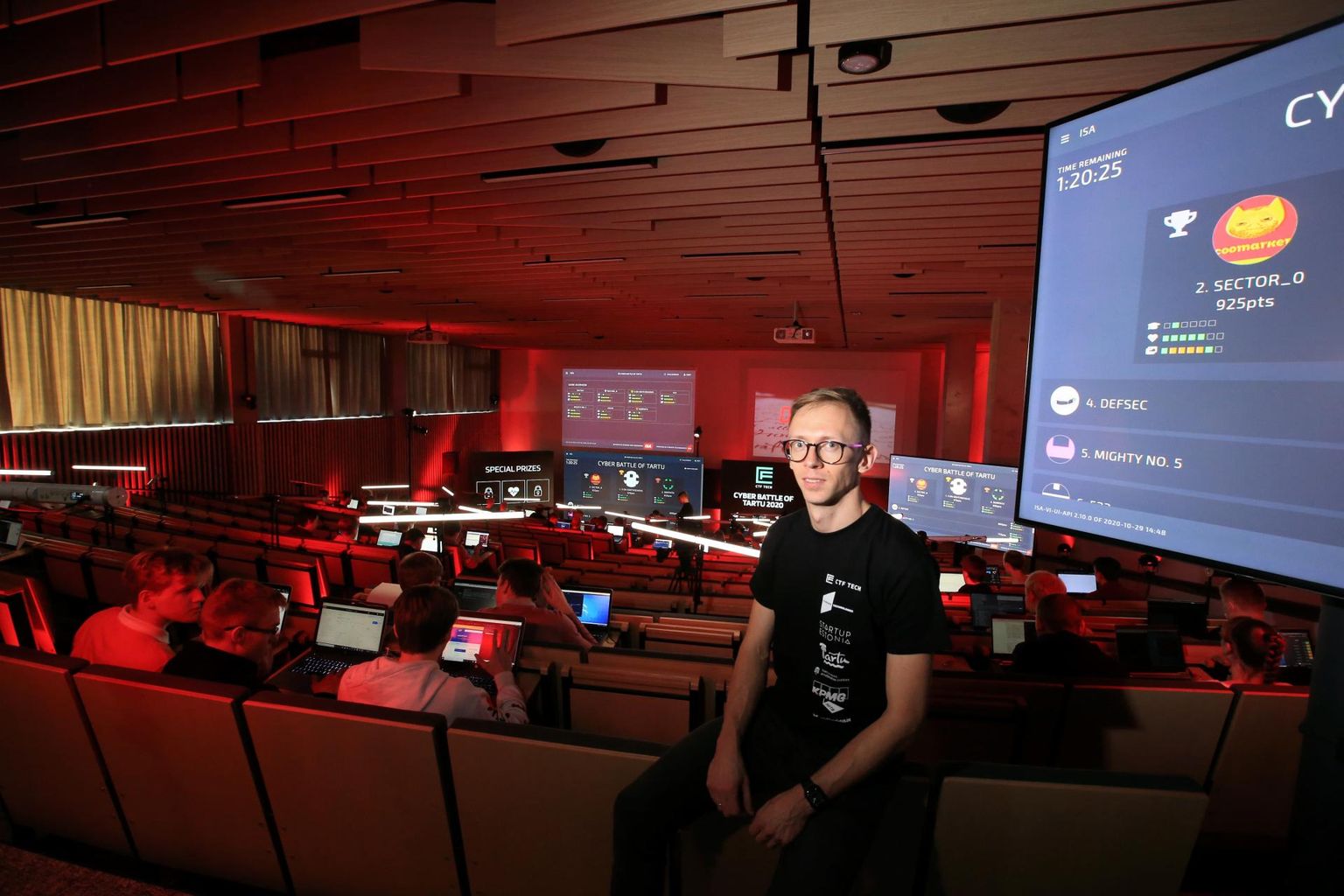 Küberkaitseõppuse Cyber Battle of Tartu korraldaja Hans Lõugas loodab, et noortes süttib tuluke ja nad asuvad küberkaitset õppima, mis avab neile kogu maailma.