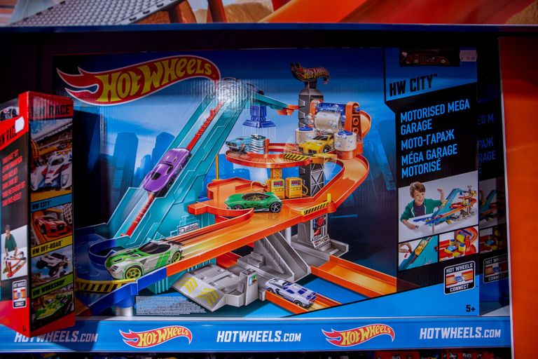 Hot Wheels Ultra garaaž, mis on saadaval Juku Mänguasjakeskuses kui ka XS mänguasjapoes.