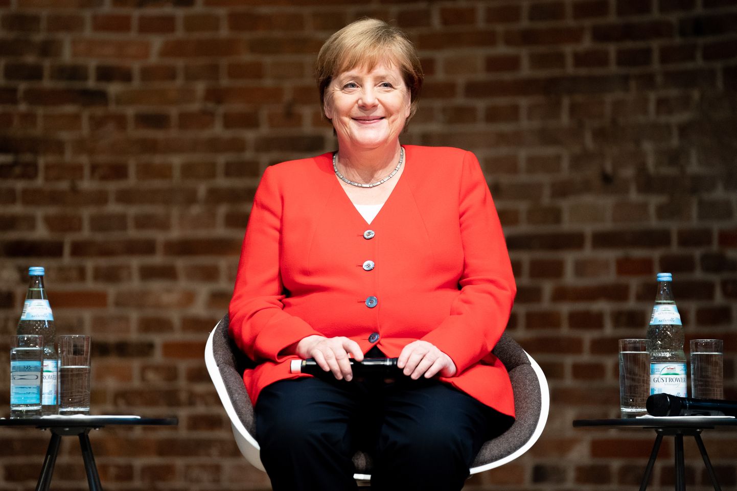 Saksa kantsler Angela Merkel neljapäeval Berliinis üritusel, mis toimus arenguabiseaduse 50. aastapäeva auks.
