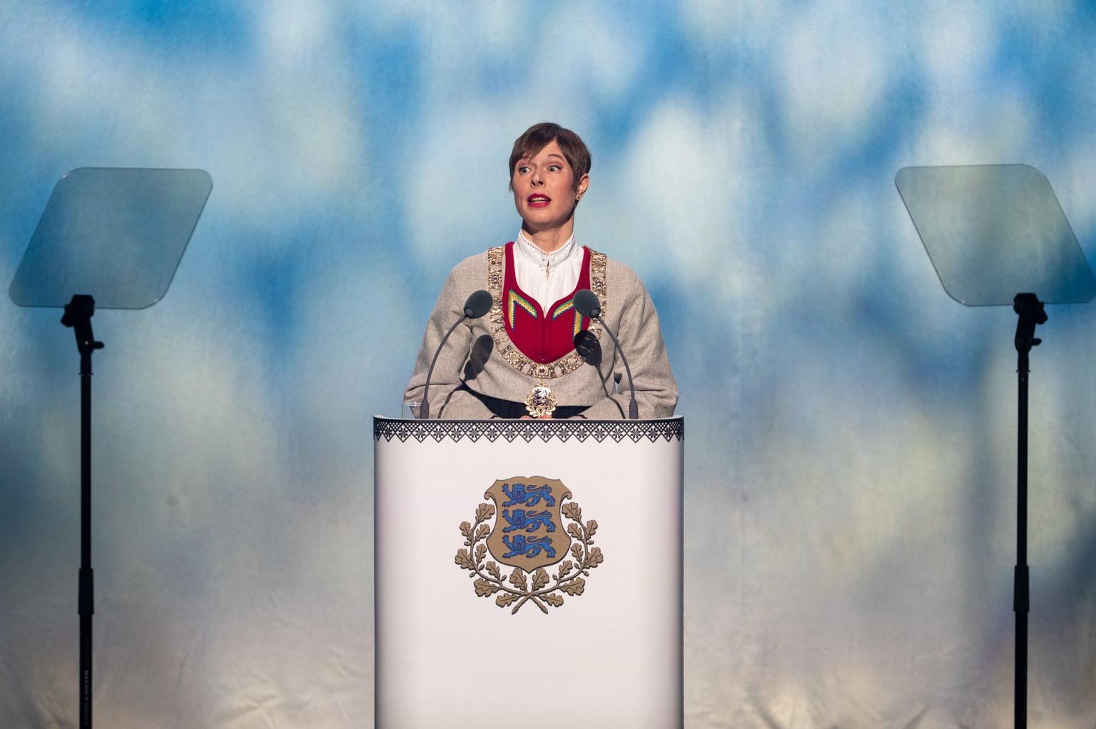 Riigikogu esimestes voorudes presidendi valimiseks tuleb koalitsioonil leida tuge ka opositsioonist. Pildil Kersti Kaljulaid.