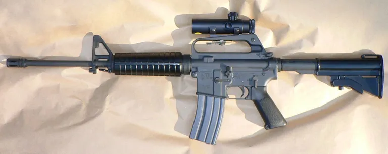 AR-15 poolautomaatrelv