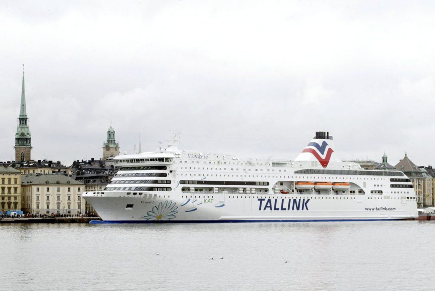 Tallinki reisiparvlaev Victoria kolme aasta eest Stockholmi kesklinna ees.