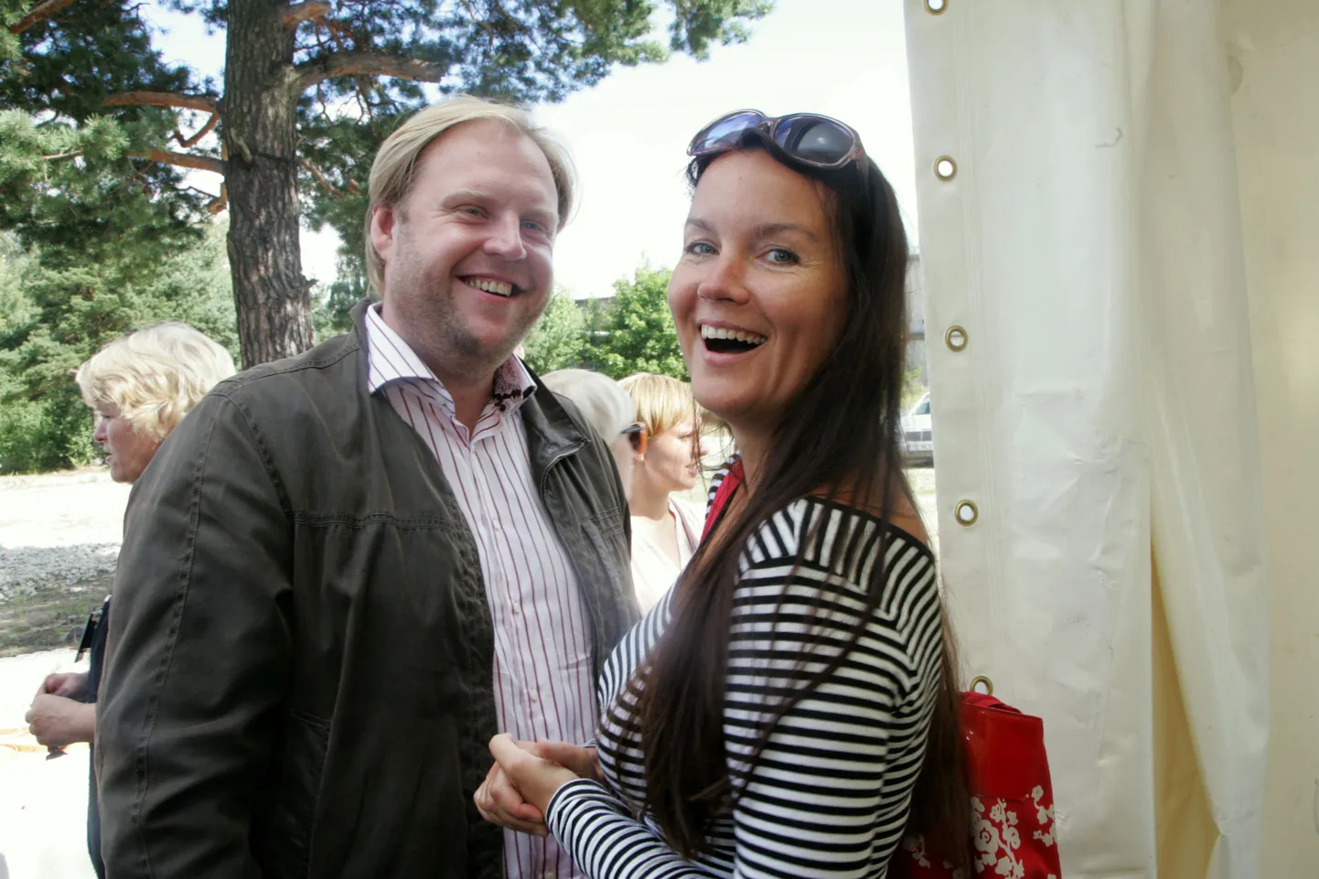 Katrin Viirpalu äratab Eestimaad saates «Terevisioon» koos Urmas Vainoga.