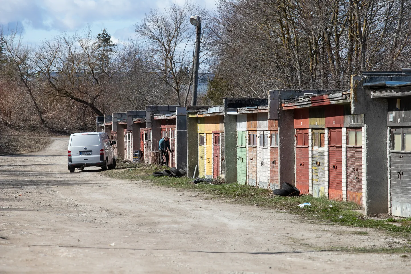 Гаражи. Снимок иллюстративный.