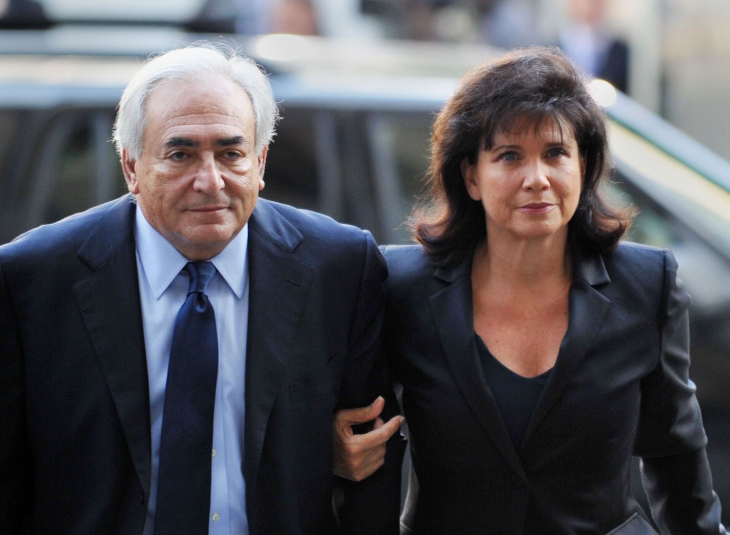 Rahvusvahelise Valuutafondi eksjuht Dominique Strauss-Kahn oma abikaasa Anne Sinclairiga.