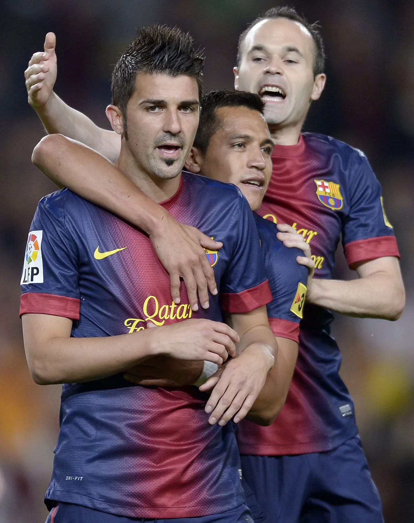 David Villa (esiplaanil) on Tottenhami üks suurtest sihtmärkidest.