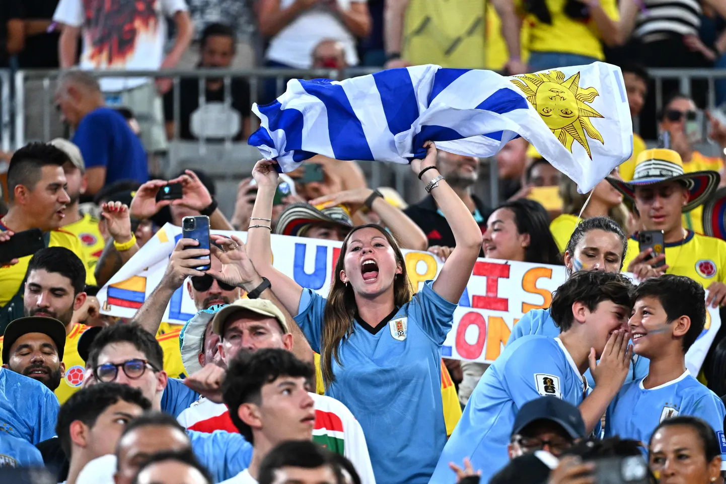 Uruguay fännid.