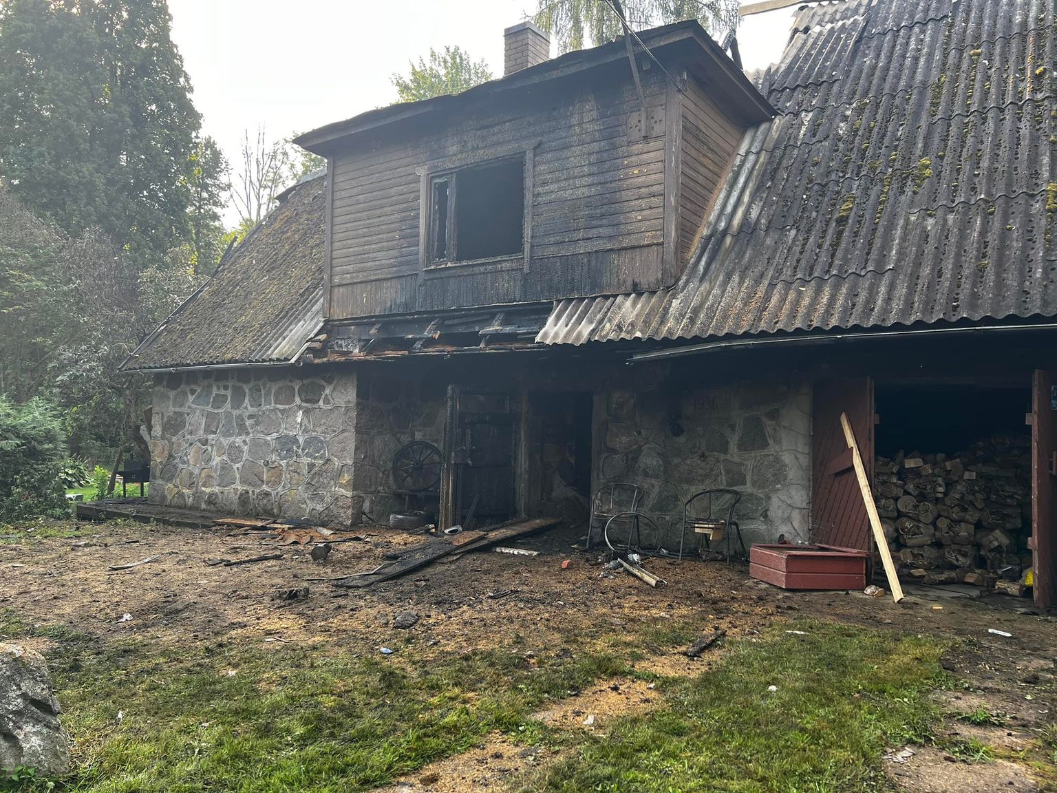 18. augustil Viljandimaal Valmas toimunud tulekahjus kaotas pere oma kodu.