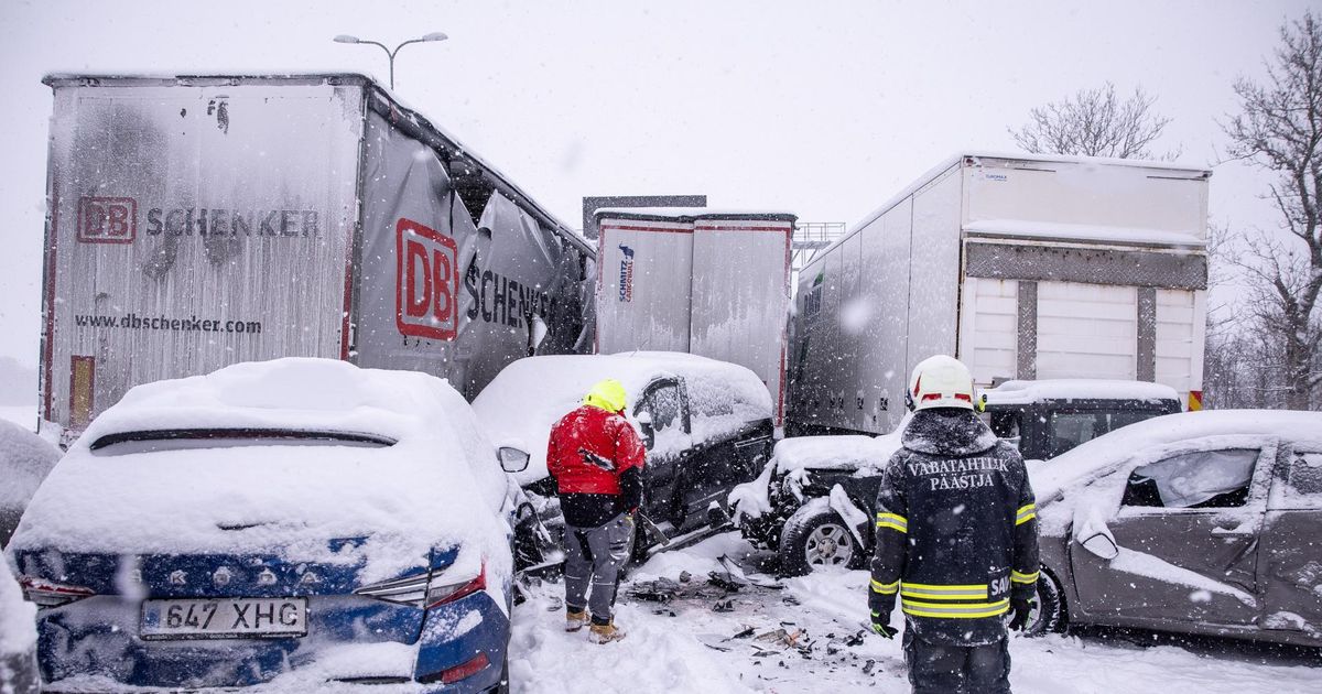 GRAAFIK ⟩ Inimohvritega liiklusõnnetuste arv suurenes