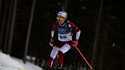 Biatlona klasikā no latvietēm labākā Bendika, dubultuzvara Francijai