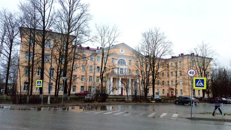 "Больничный городок" в городе Сланцы Ленинградской области России.