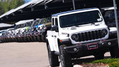 Ford, siis Jeep... Juppide nappus nahutab autotegijaid