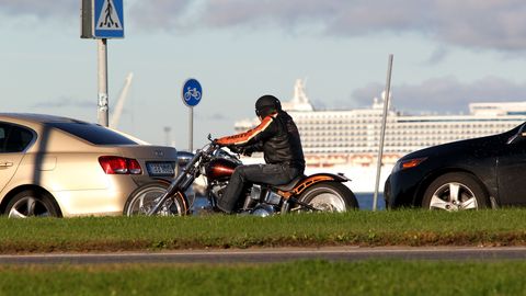 «Это вообще законно?»: читатель обеспокоен поведением мотоциклистов на дороге