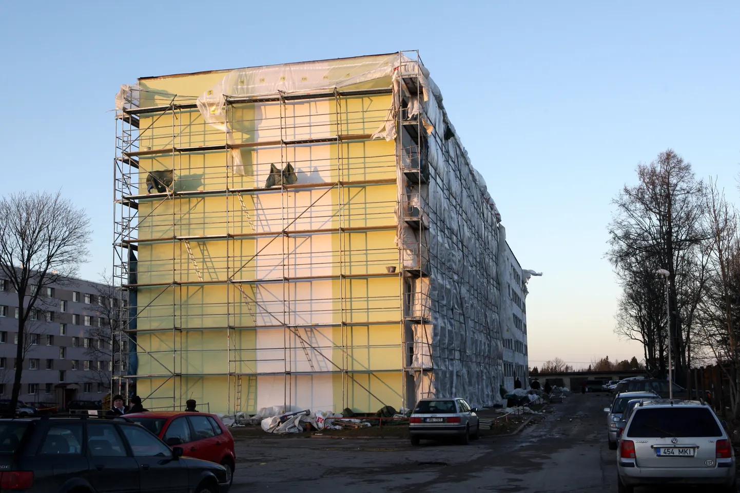 Kortermaja renoveerimine.
