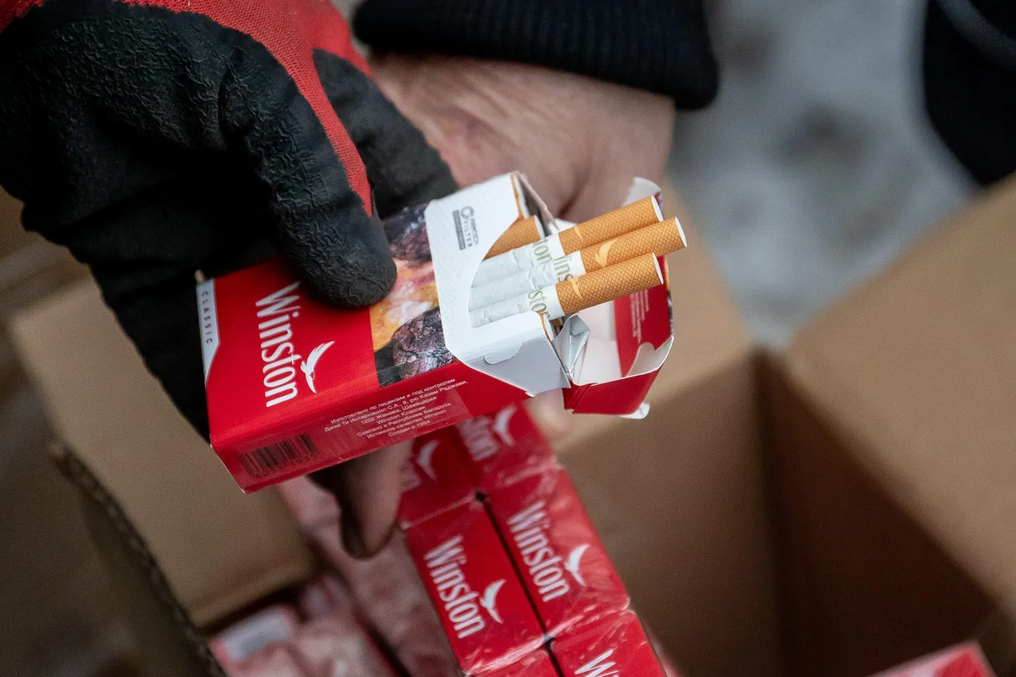 Uus-Meremaa valitsusel on kavas piirata tubaka müügikohti ja lubada turule ainult madala nikotiinisisaldusega tooted