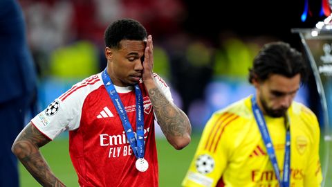 ANALÜÜS ⟩ «Vaheaeg läheneb ning Arsenal võidab Meistrite liiga. Täpselt nii nagu 20 aastat tagasi…»