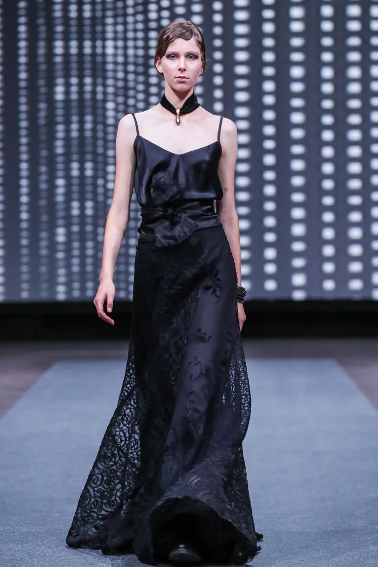Tallinn Fashion Week - KuldnõelThea Pilvet – Martinson`i kollektsioon