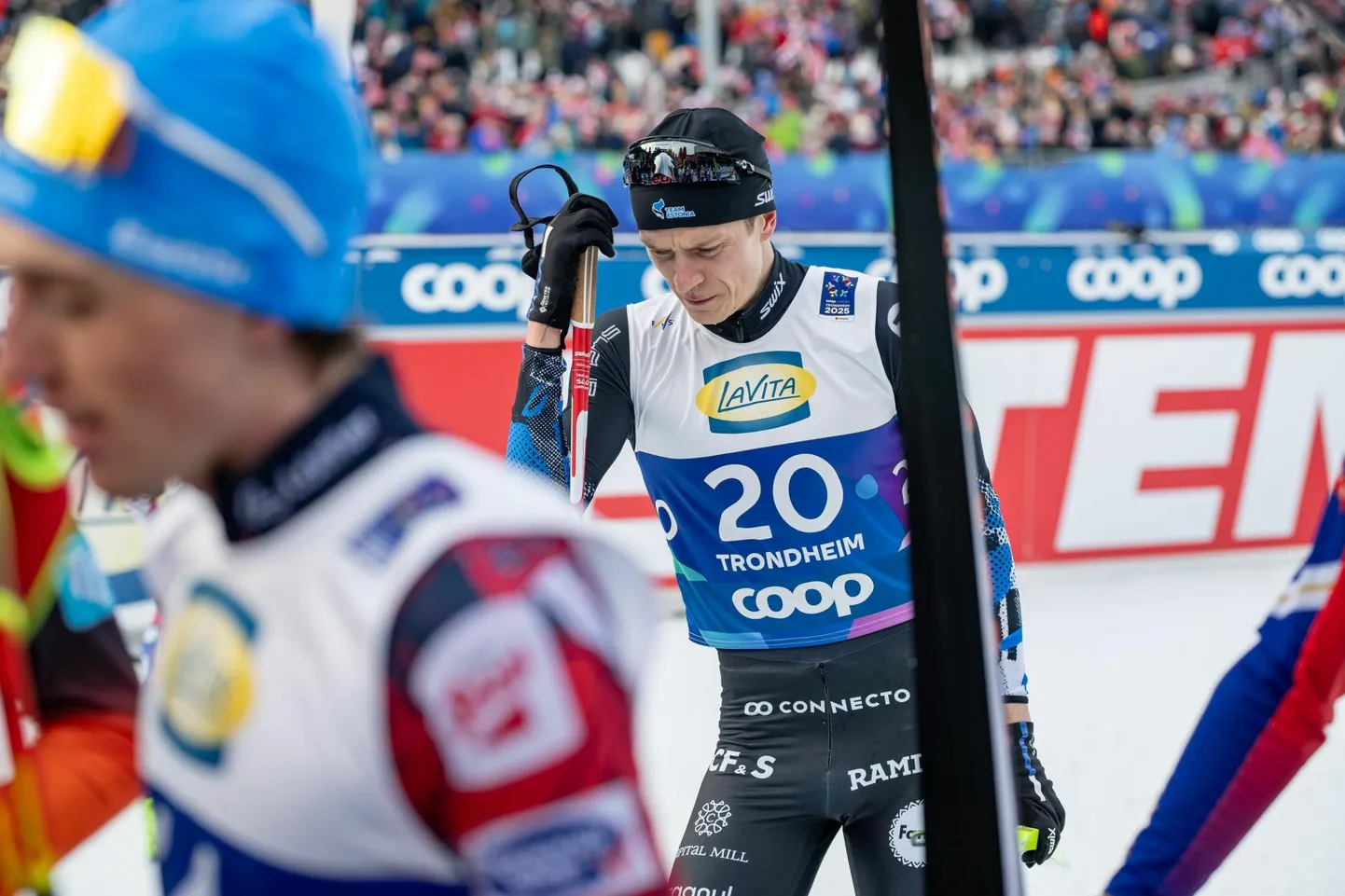 Tõmbab mõtlikuks: Kristan Ilves võttis laupäevase kompaktvõistluse järel paar hetke, et päeval kogetu läbi seedida.