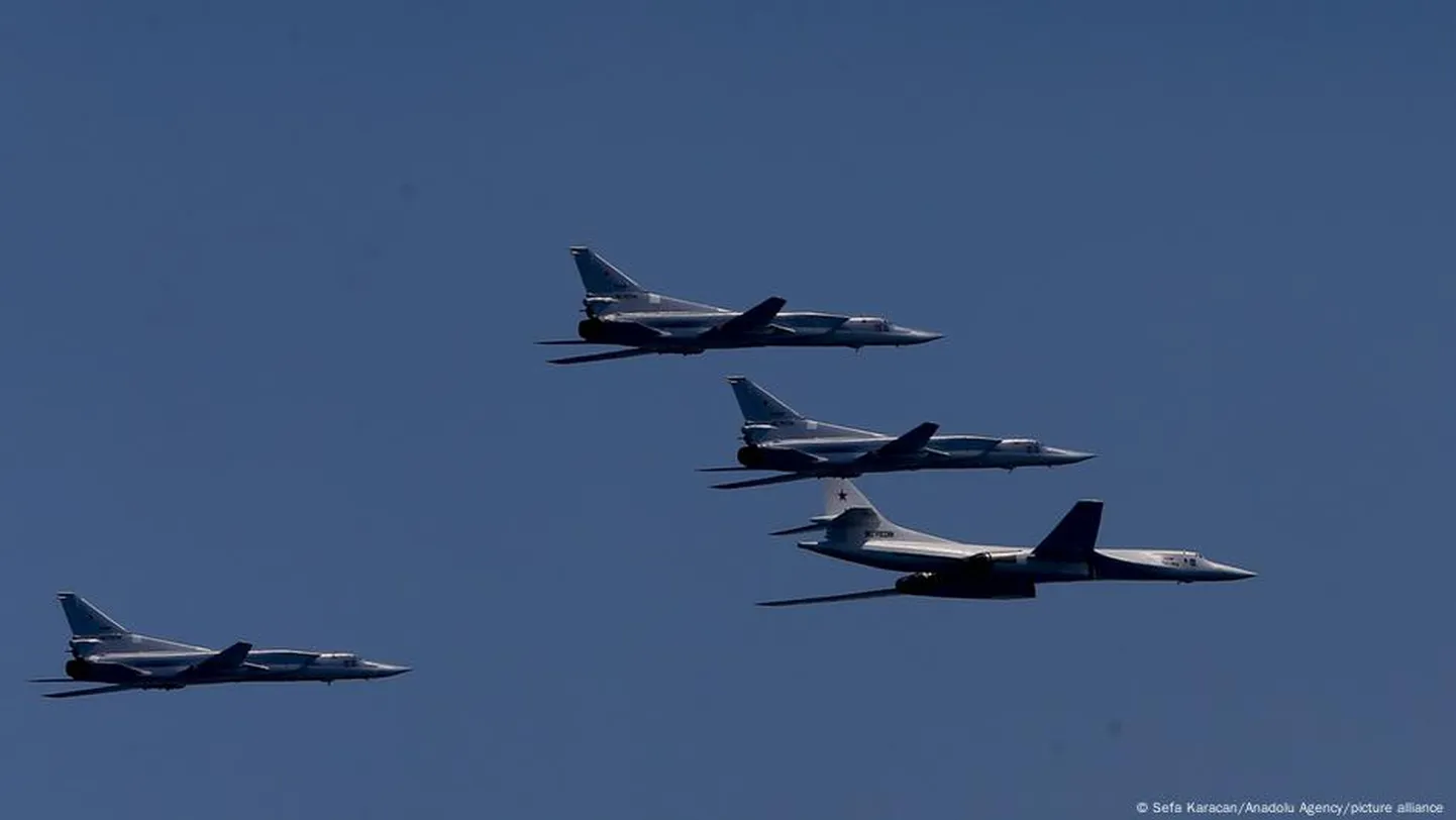 После атаки ВСУ на российские военные аэродромы Москва перевела стратегические бомбардировщики дальше от границы с Украиной, говорят данные OSINT-аналитиков.
