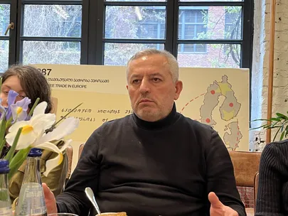 Kinni võetud juuraõpilase isa.