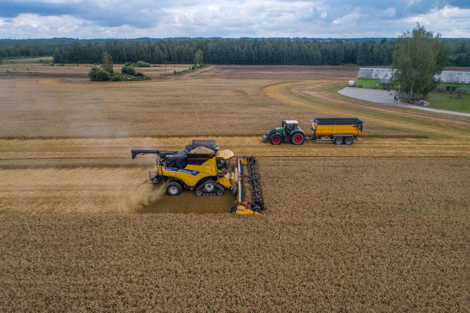 Suures pildis aitab põlluraamatute digitaliseerimine kaasa muuhulgas ka Eesti põllumajanduse konkurentsivõimelisemaks muutumisele.