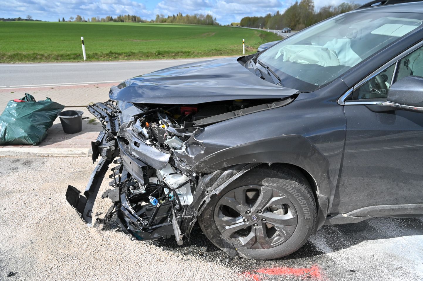 Laupäeval pärast kella üheksat hommikul juhtus liiklusõnnetus Viljandi vallas Viljandi- Rõngu maantee 3. kilomeetril.