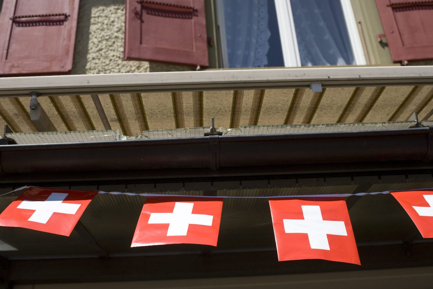 Šveitsis avatakse varjupaik vägivalla all kannatavatele meestele.
