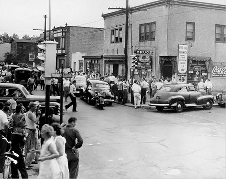 7. septembril 1949 toimus New Jerseys Camdenis USA esimene massitulistamine