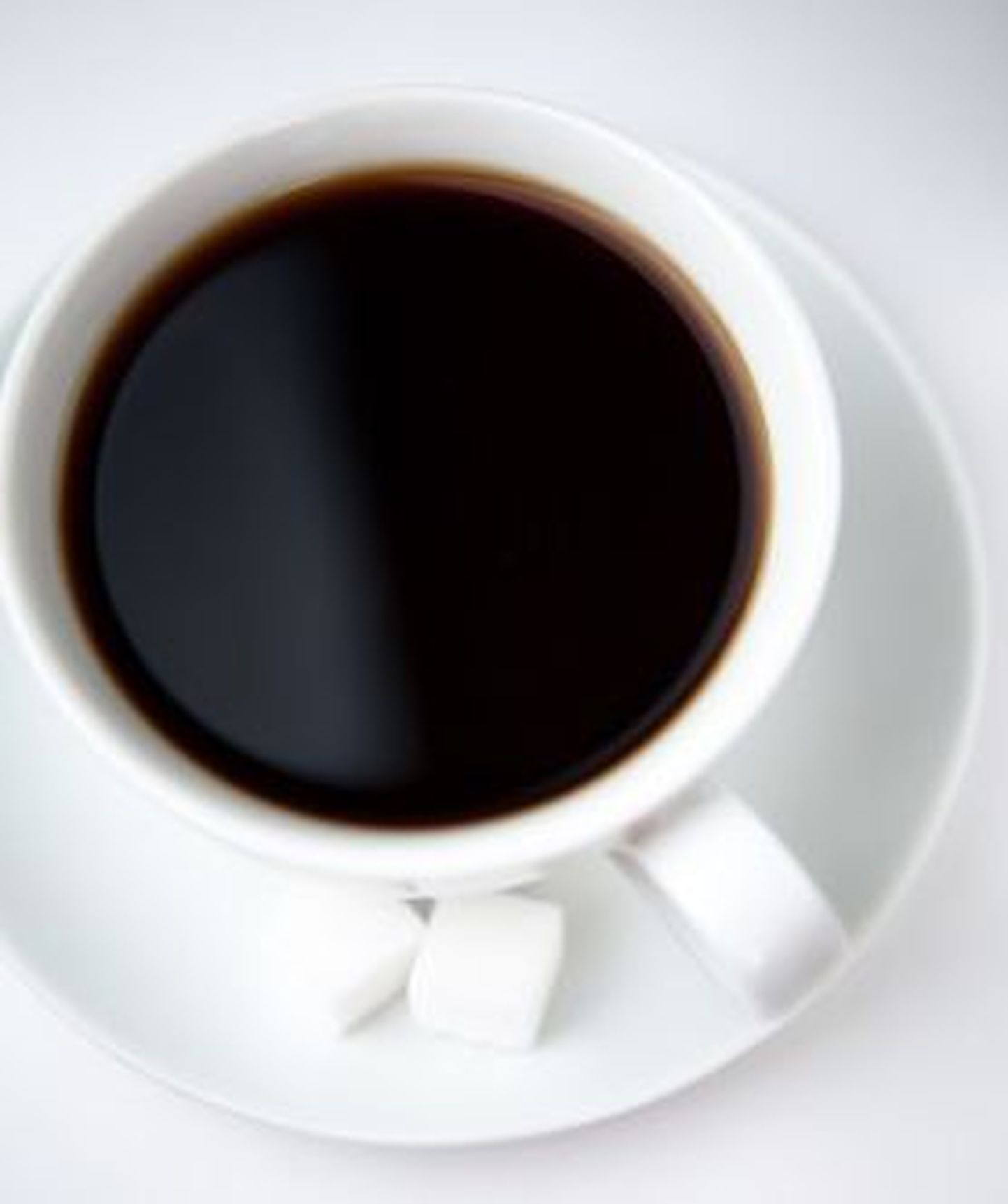 Teadlased uurisid, kuidas kohv üle tassi ääre ei loksuks