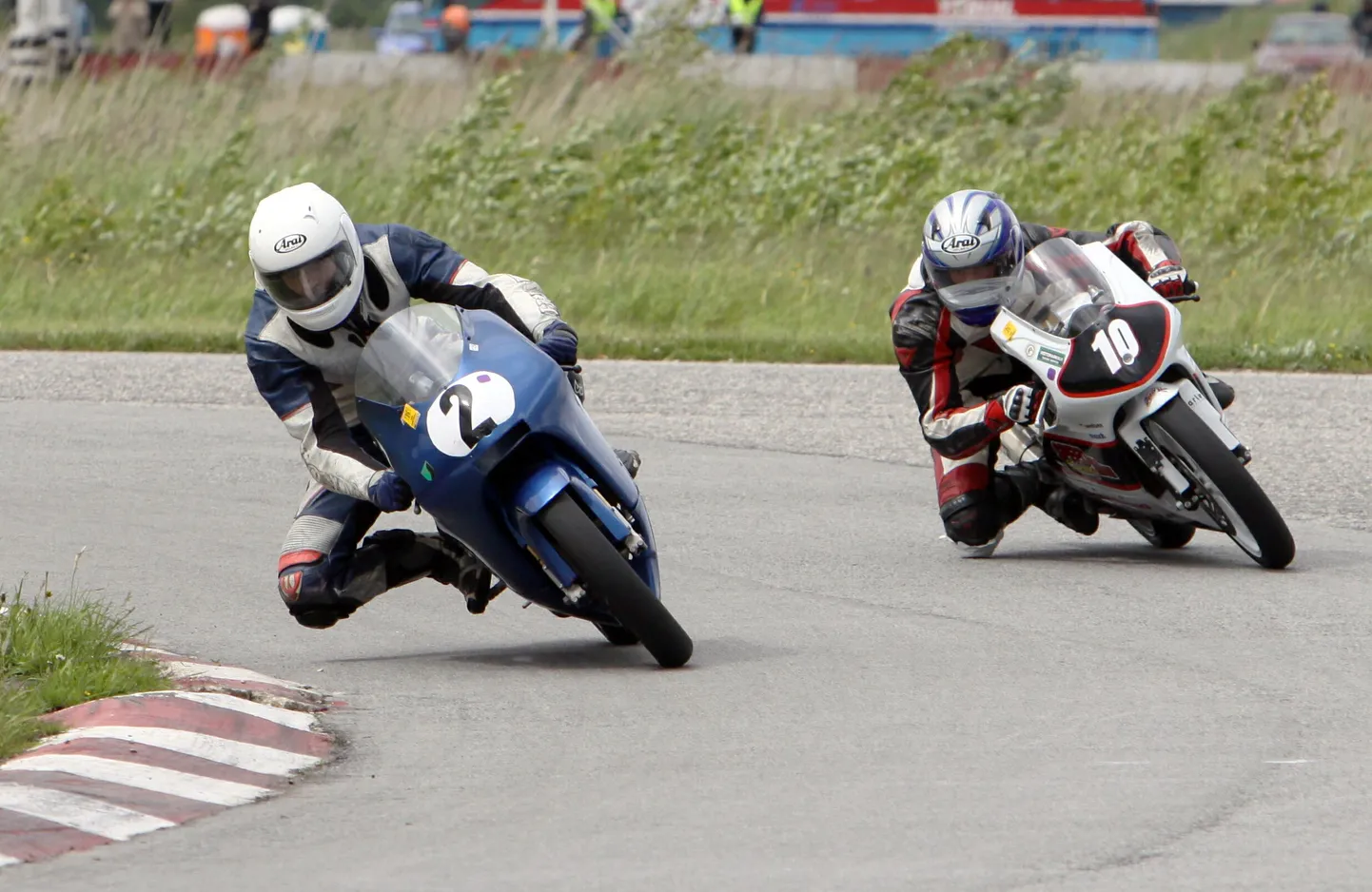 125 ccm klassi sõitjad.