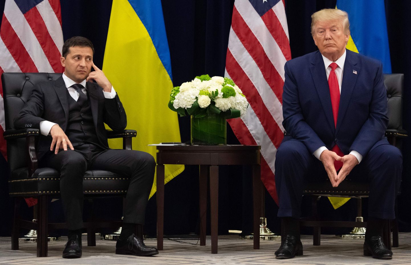 Ukrainas prezidents Volodimirs Zelenskis un ASV prezidents Donalds Tramps.