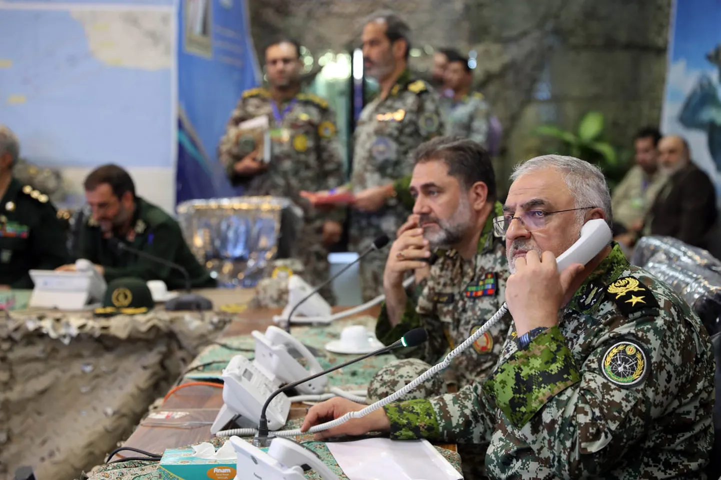 Iraani komandörid sõjaväeõppusel. Foto on illustratiivne.