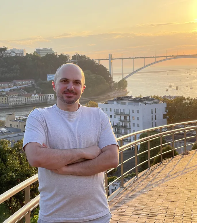 Әйелді аузына сал